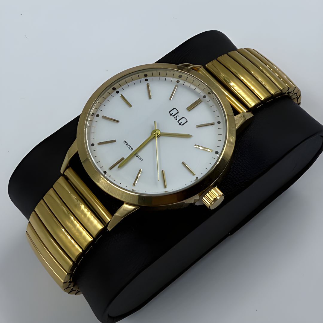 ORIGINAL Q&Q DORADO